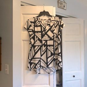 Christopher Banks black and white top -Size L